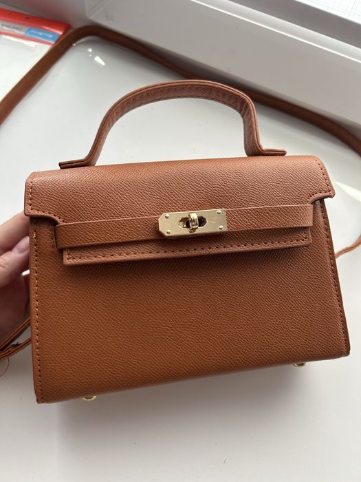 Сумкалар 1000 тг