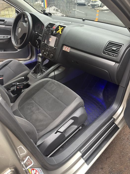 Vand volkswagen jetta 2009.