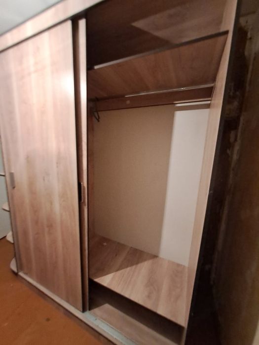 Продам шкаф купе, самовывоз