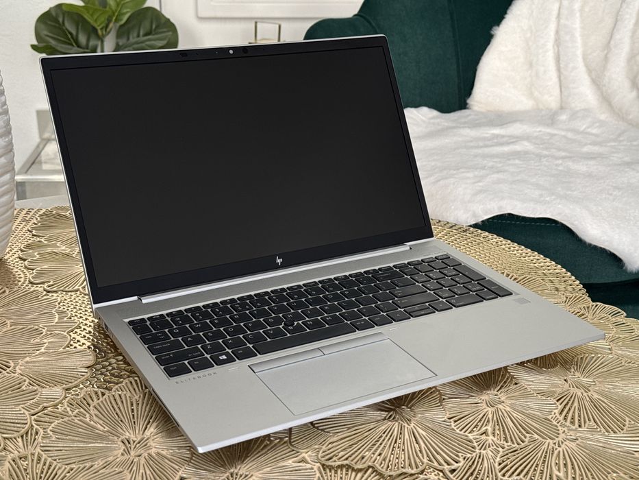 HP EliteBook 855 G7 • AMD Ryzen 5 Pro (4650U) • 16Gb Ram • 512Gb SSD.