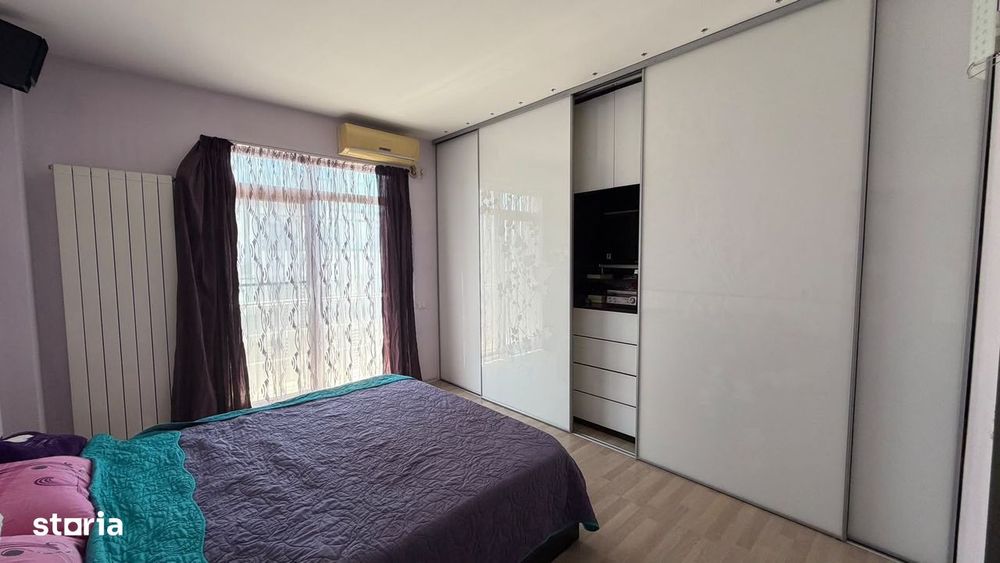 Apartament 3 camere cu 3 balcoane loc de parcare bloc nou Compozitoril