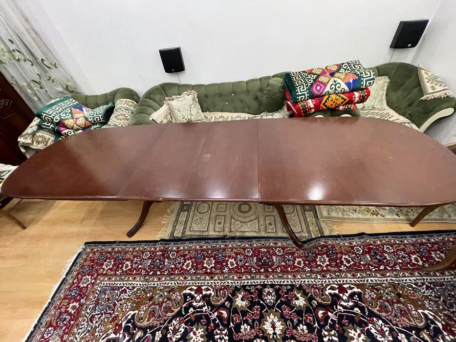 Продам гостевой стол