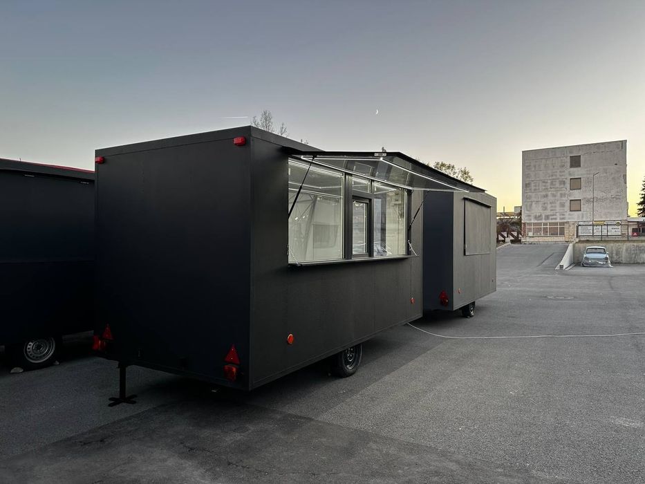 Търговска каравана за бързо хранене. Размер 4-2-2м