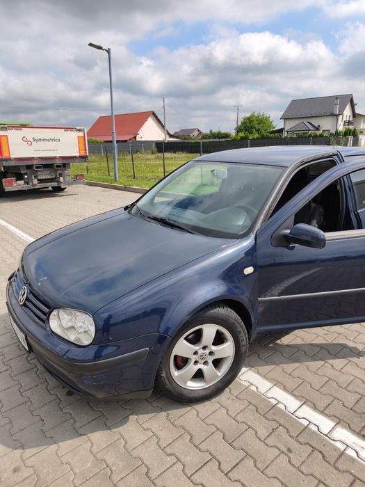golf 4 1.6 mpi azd 105cp
