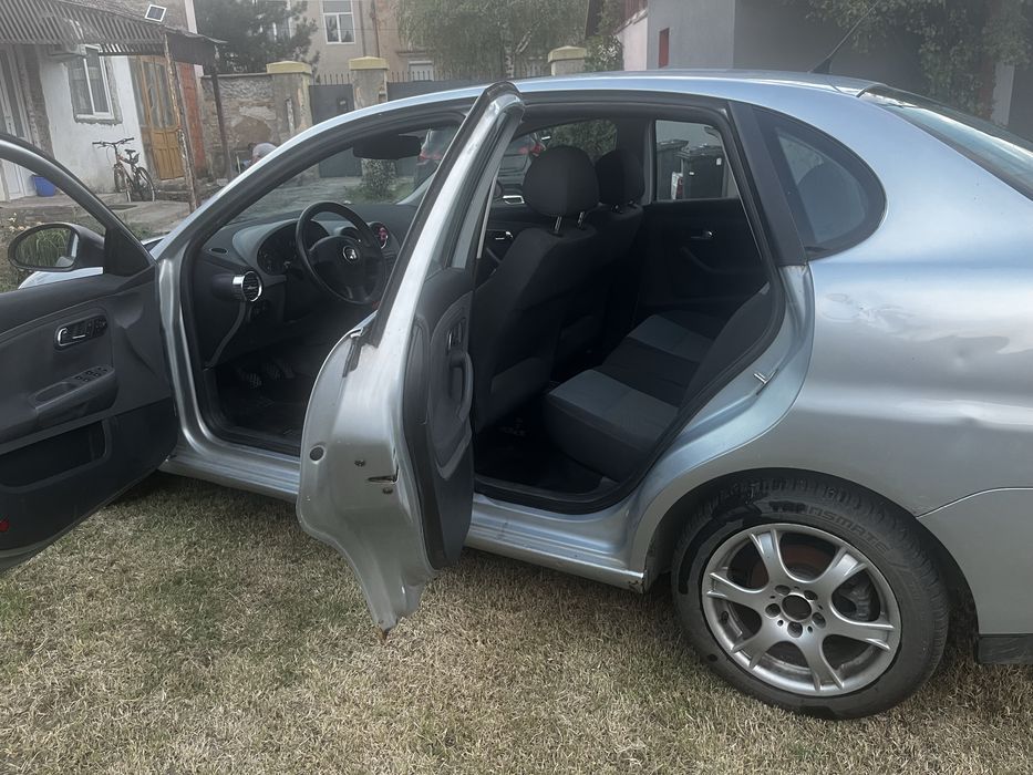 SEAT Cordoba 2007 — imagine 4