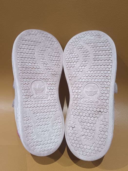 Adidasi ADIDAS Stan Smith pentru fetite marimea 26