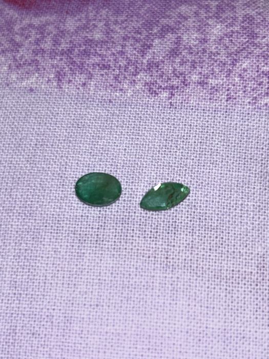 Изумруды природные
