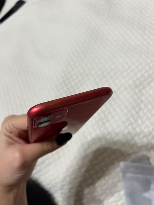 IPhone 11 64gb red