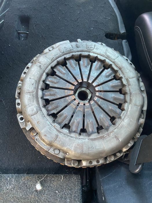 Комплект съединител с маховик за Hyundai ix35 1.7 CRDI LM (2010–2015)