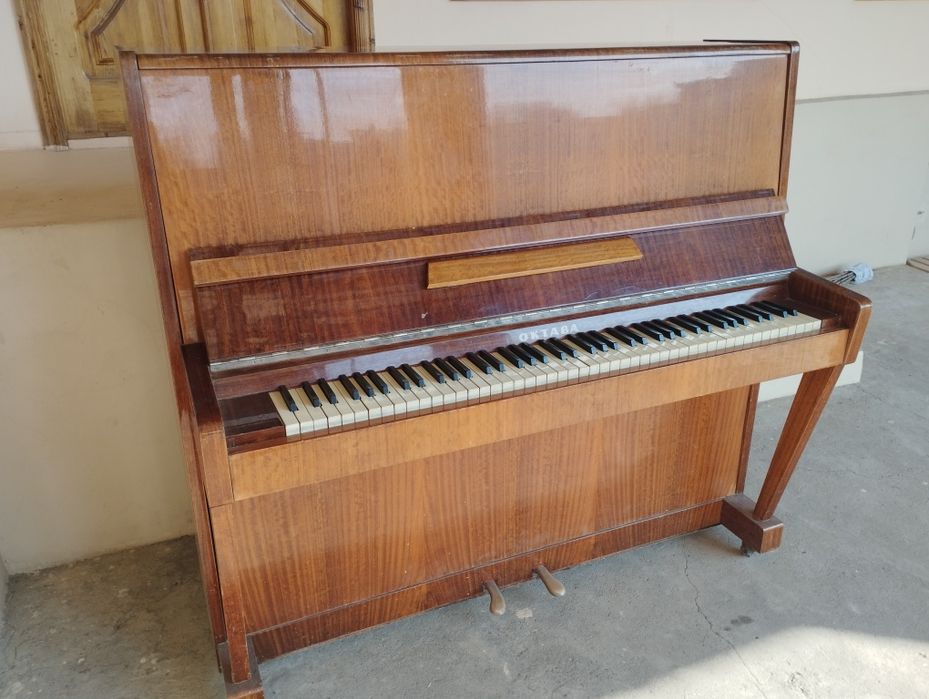 Oktaba Pionina Rassiyada ishlab chiqarilgan