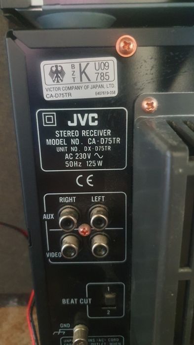 Linie audio JVC boxe