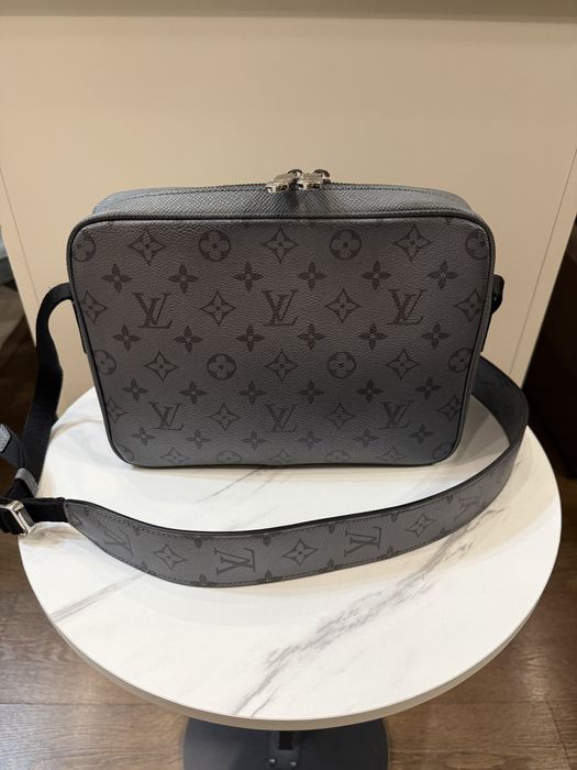 Louis Vuitton Outdoor Messenger PM оригинал!
