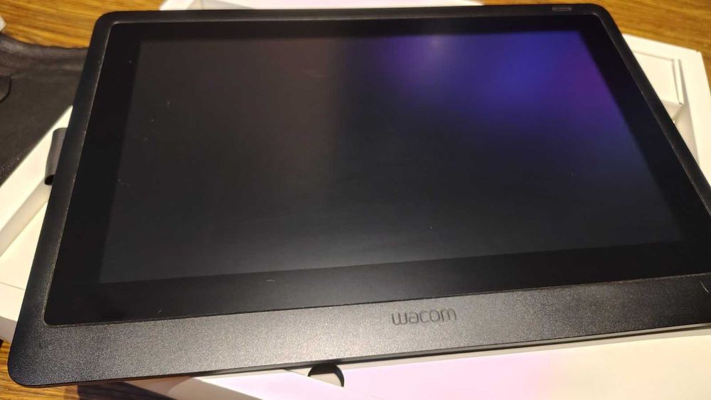 Графичен таблет Wacom Cintiq 16