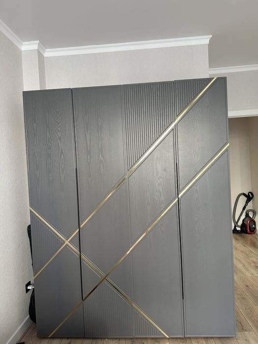 Шкаф продам 180x230х56