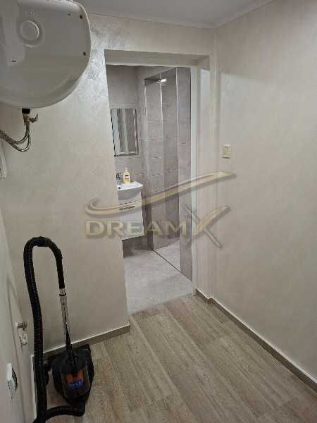 Дава се офис под наем в Центъра! 71830587