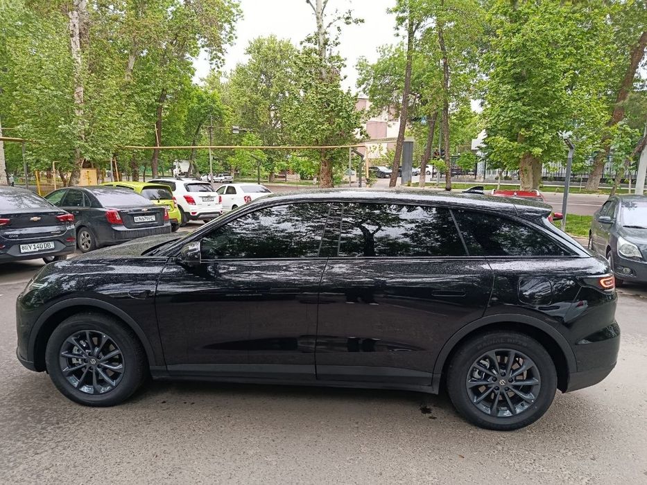 LEAPMOTOR C11 2025 йил