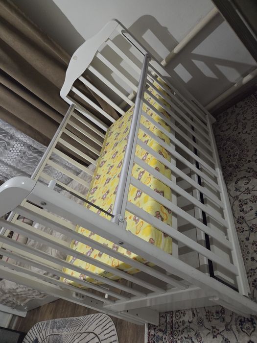 Срочно продам манеж Недорого!