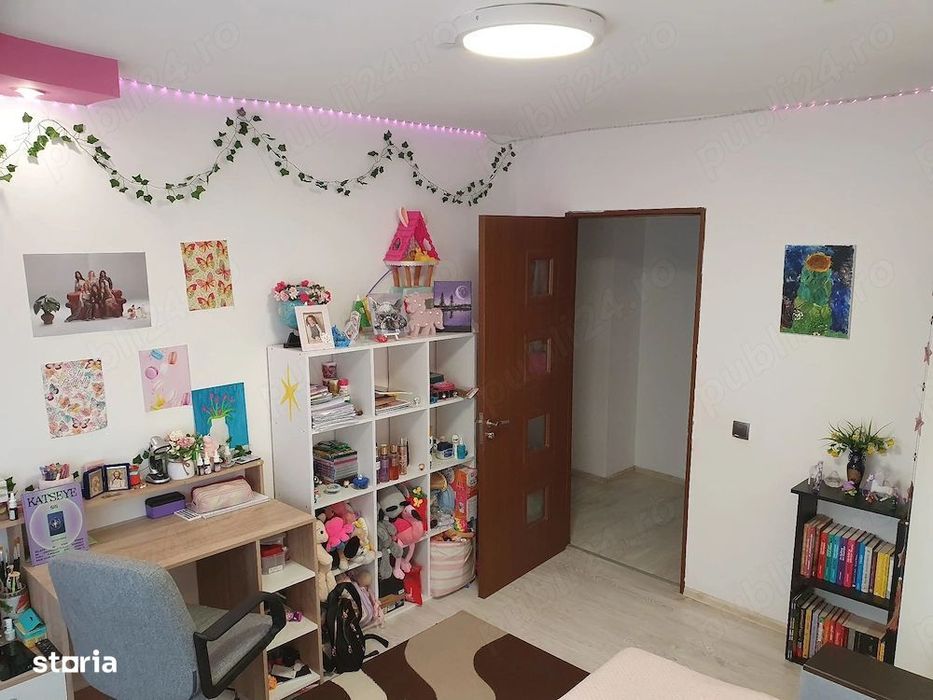 Vanzare Apartament 4 camere