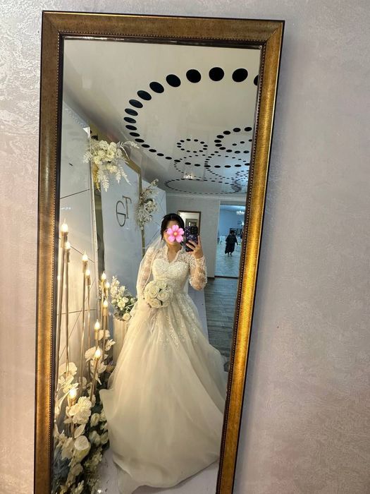 Свадебное платье