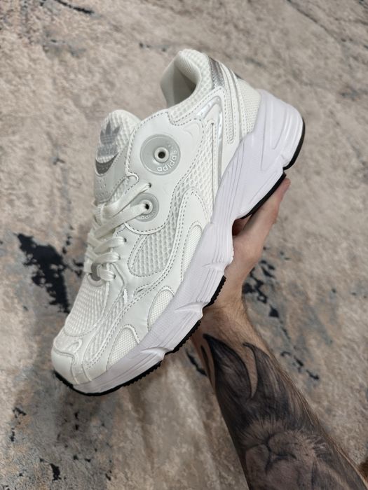 Adidas Astir  41-44 размер