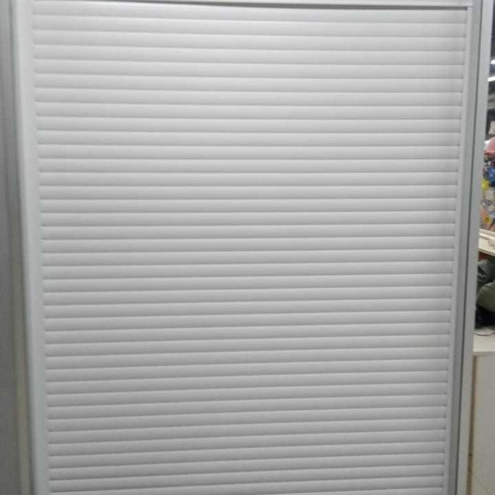 Ролл ставни  секционные ворота Alutech