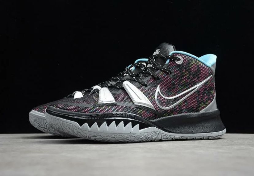 Кроссовки Nike kyrie VII