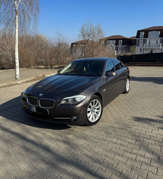 BMW Seria 5 F10 525d