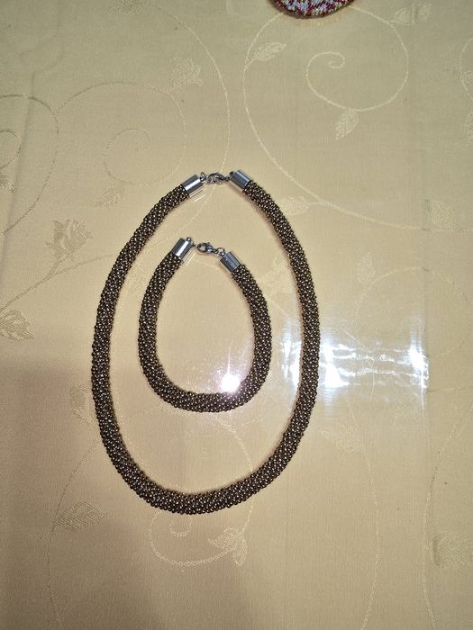 Чекер 43 см. Браслет 22 см.