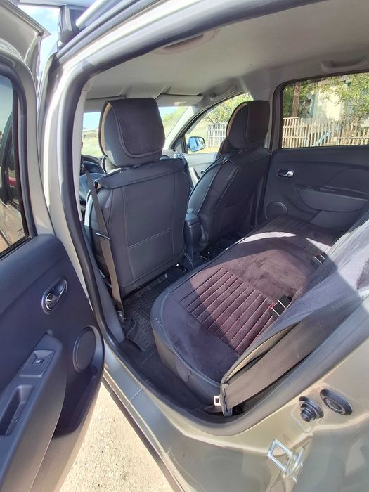 Продам Renault sandero stepwei
