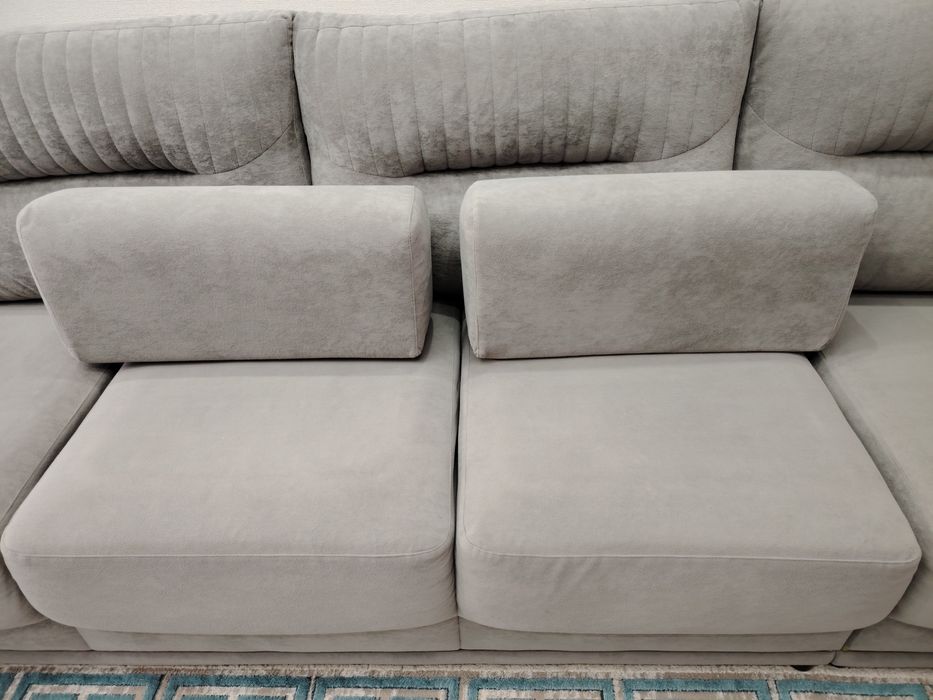 Продам диван 3м.