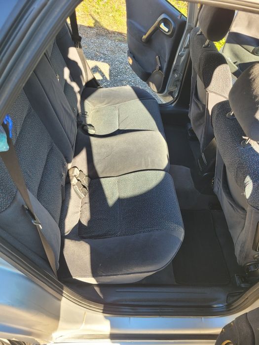 Opel Vectra 1.6 100кс