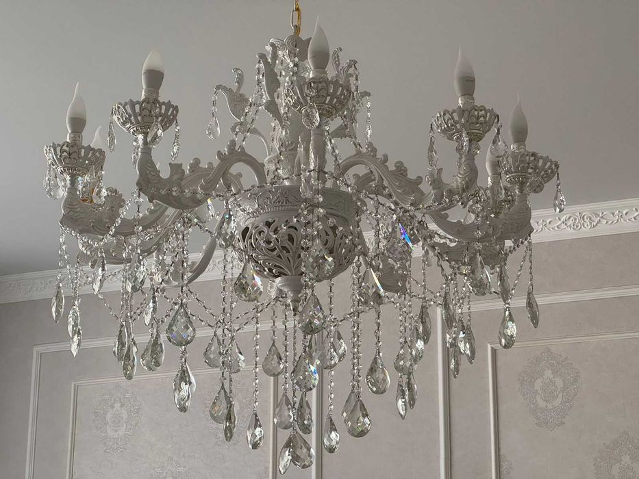 Люстра 10 рожковый