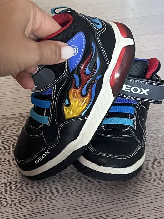 Детски обувки момче 25, 26 и 27 номер