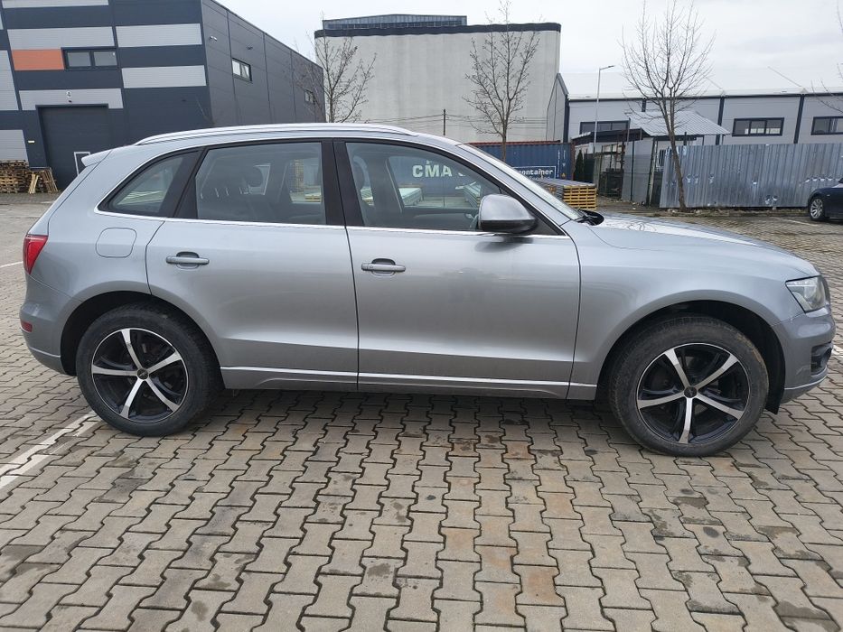 Audi q5 , quattro, automata,distributie schimbata , dovezi pe km