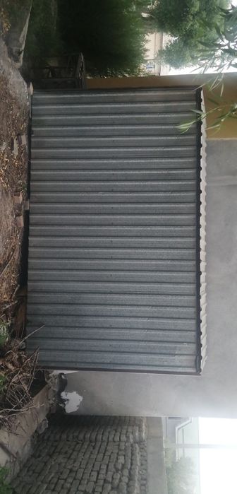Naves sotiladi sotiladi