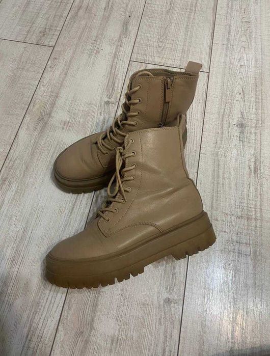 Ботинки осенние Stradivarius