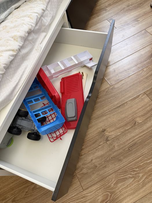 Детская кровать,