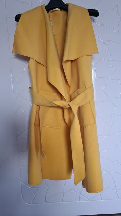 Продам кардиган-безрукавки