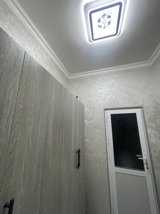 Продаётся своя 1 ком квартира,В Чоштепа метро,В-2-Етаже,С ремонтом!!!