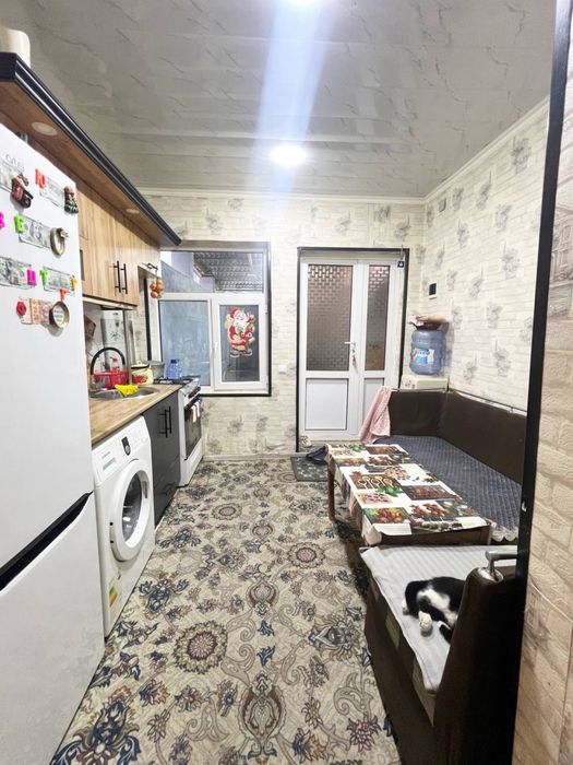 Tezda 1 sutuxli tayor hovli sotiladi