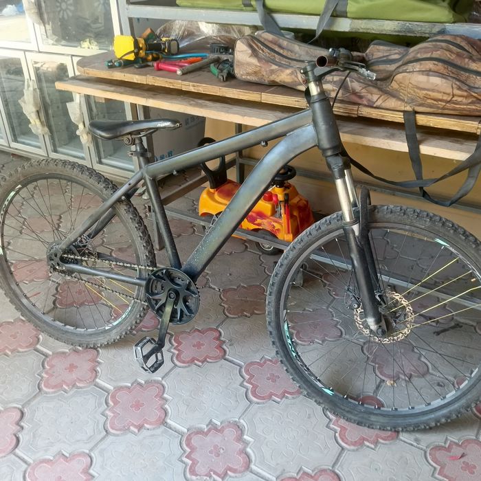 Продам горный велосипед 26" (под проект / запчасти)