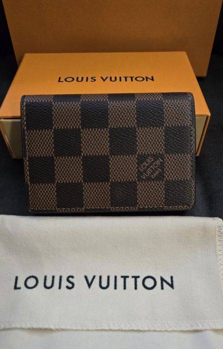 Оригинално дамско портмоне LV