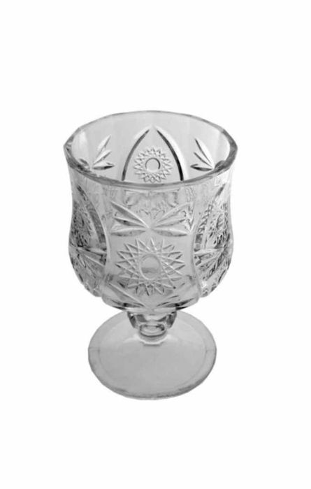 Комплект от 6 бр. чаши за вино със столчета за елегантно сервиране