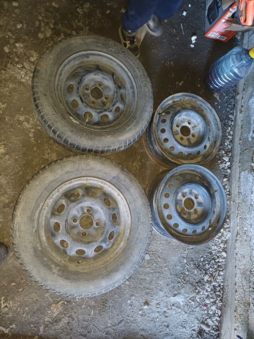 Продам диски стояли на тойоте каролле