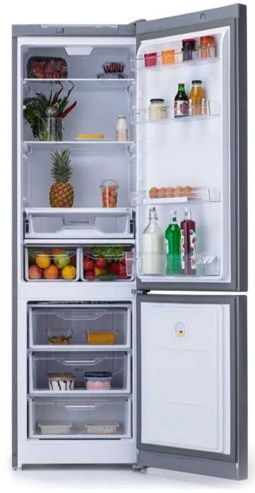 Холодильник Indesit DS 4200 SB доставка по городу в подарок