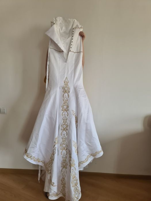 Продам свадебное платье