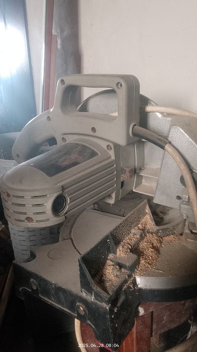 Дисковая пила вробочем