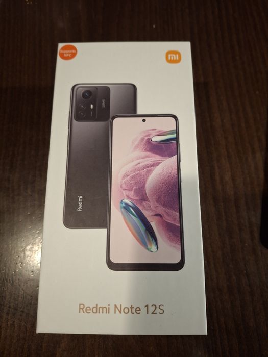 Xiaomi 12  256/8