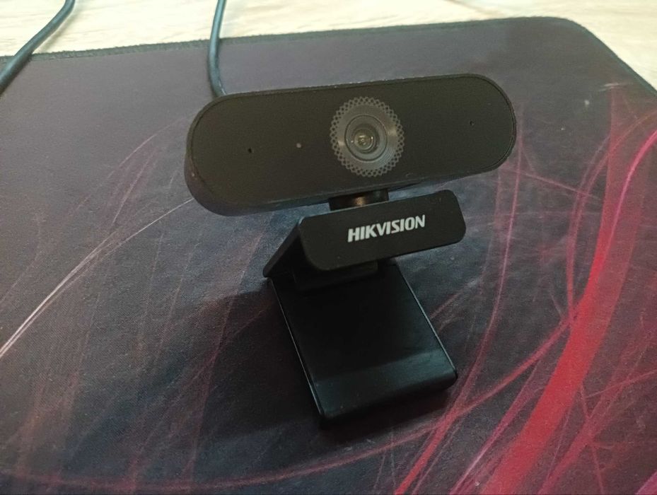 Веб Камера Hikvision DS-U02