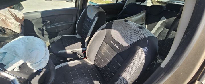 Ansamblu stergatoare parbriz volan pe dreapta Dacia Sandero Stepway g